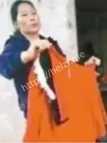 重庆红衣男孩事件