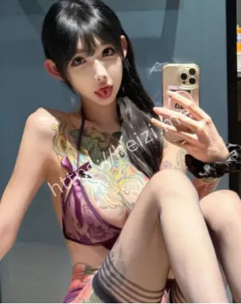 mo你别哭高颜值符文战士