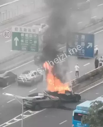 比亚迪起火