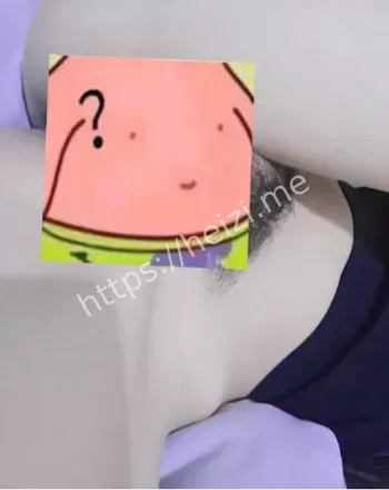 洛依娜脚踏多船