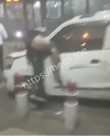 印度新德里红堡汽车爆炸事件