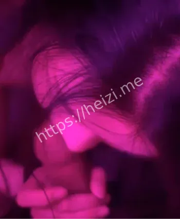 大三学妹人设崩塌